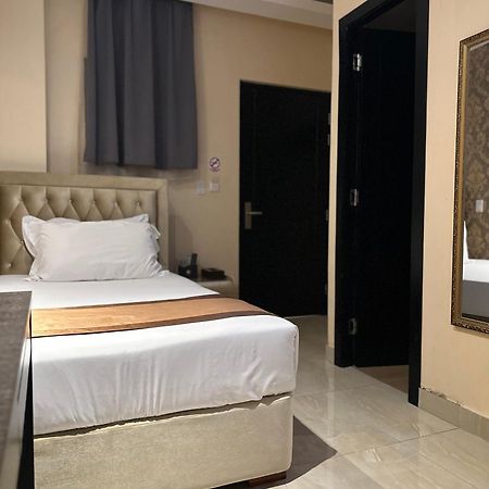 Hotel Crowner David Esterno foto