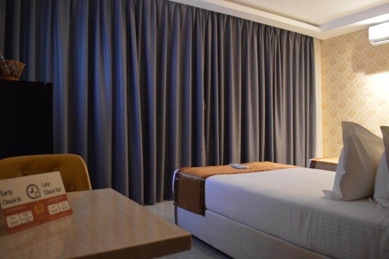 Hotel Crowner David Esterno foto